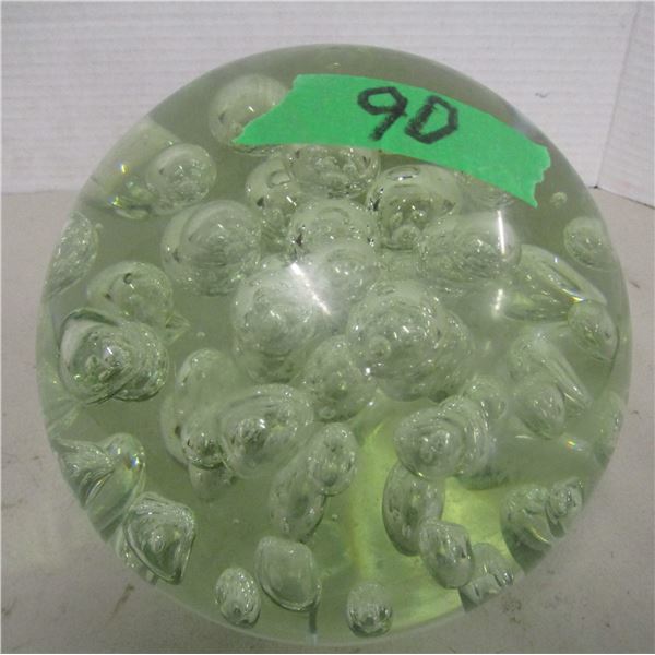 COLLECTABLE:  GLASS PAPER WEIGHT