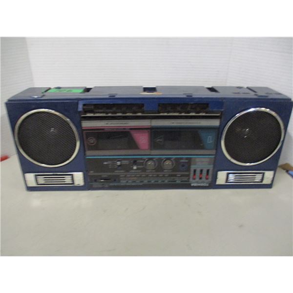 GHETTO BLASTER