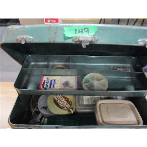 ESTATE:  BOX C/W OLD TACKLE BOX, SCREEN, ETC