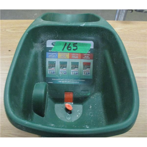 ESTATE:  HAND SEEDER