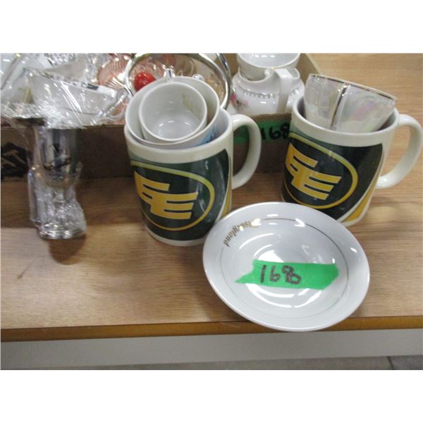 ESTATE:  FLAT C/W ASSORTED DISHWARE