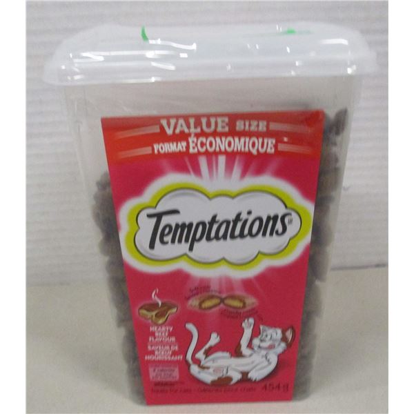 NEW:  TEMPTATIONS HEARTY BEEF FLAVOR CAT TREATS (454G) - TUB