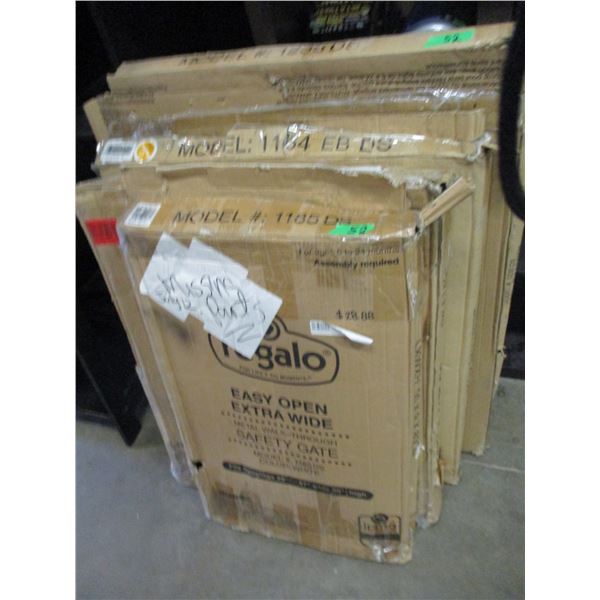 STORE RETURNS (AS IS):  5 ASSORTED SAFETY GATES