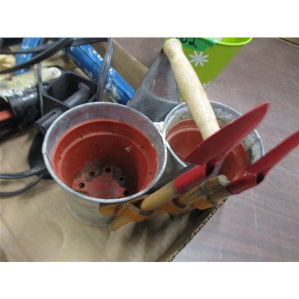 FLAT C/W GLUE GUN, SANDING BLOCK, ASSORTED TOOLS