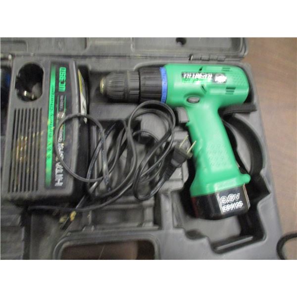9.6 VOLT HITACHI DRILL, BATTERY, CHARGER & CASE