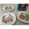 Image 2 : CHRISTMAS ORNAMENT & 3 SMALL PLATES