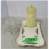 Image 1 : TRAY & 2 HOLDERS