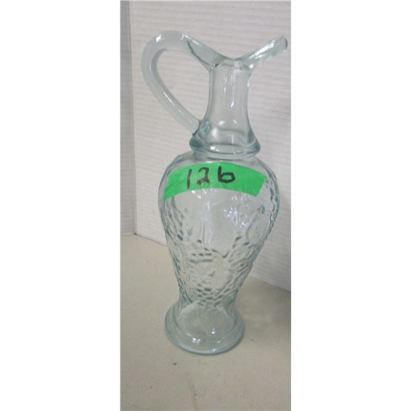 COLLECTABLE:  GLASS DECANTER