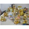 Image 4 : COLLECTABLE:  ASSORTMENT OF ORNAMENTS (CHERISHED TEDDIES, ETC)