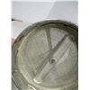 Image 4 : COLLECTABLE:  YELLOW FLOUR SIFTER