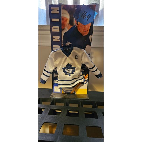 Toronto Maple Leaf Mats Sundin #13 Collectable Jersey