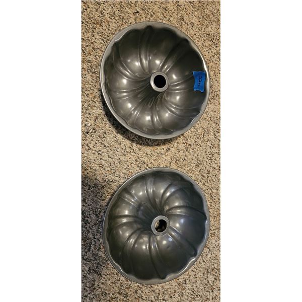 Bundt Cake Pan x 2