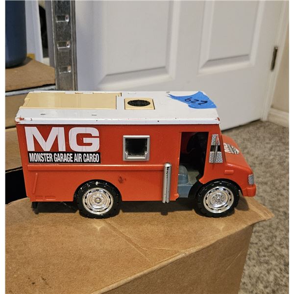 MG Monster Garage Air Cargo Truck