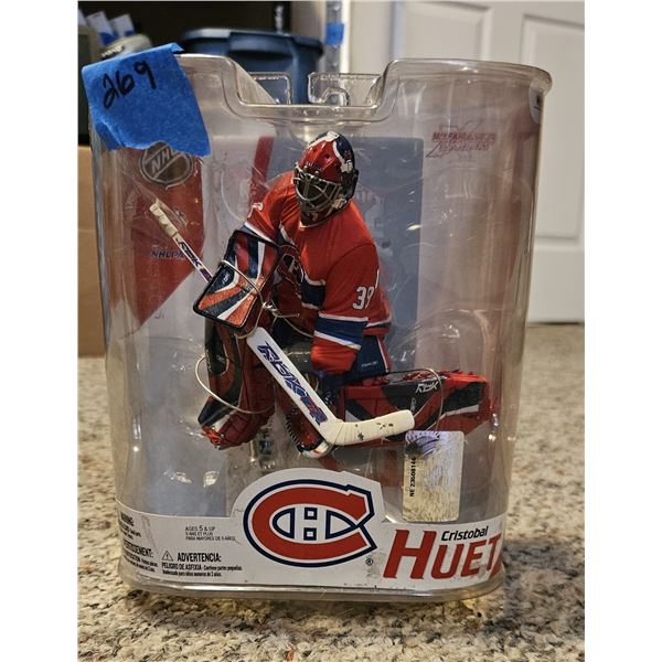 Montreal Canadiens Action Figure: Cristobal Huet #39