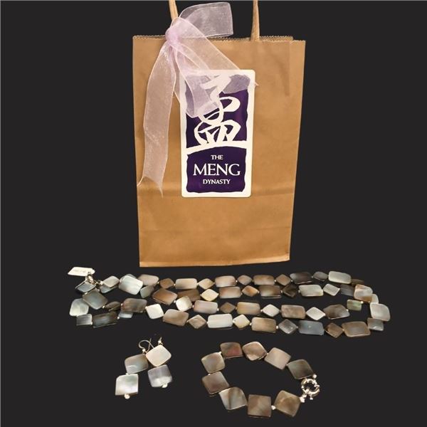 Natural Seashell Jewelry Set