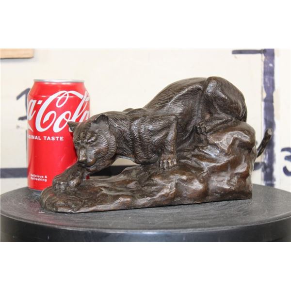 Creeping COUGAR BRONZE Sculpture, Weight 3 lbs
