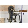 Image 4 : "Roger Estate" Bar Top WINE OPENER mad from Brass, Cast Iron, and Wood