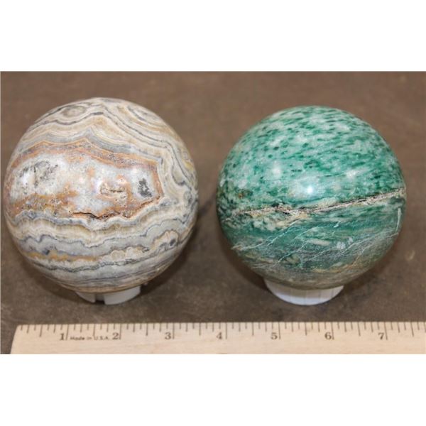 (1) CRAZY LACE AGATE Mineral Sphere and (1) GREEN FUCHITE Mineral Sphere (ONE$)