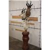 Image 2 : 3 SPRINGBOKS on a Decorative Pedestal