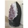 Image 3 : Big 35 lb AMETHYST Crystal Geode with a Polished and Lacquered Base
