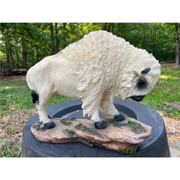 Native American Sacred WHITE BUFFALO Statue