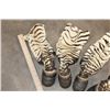 Image 3 : (4) ZEBRA Hooves with Leg Hide and (1) ZEBRA Tail (ONE$)
