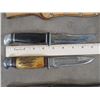 Image 7 : (2) Vintage KNIVES with Leather Sheaths by "CASE TESTED XX" Made in the USA (ONE$)