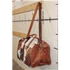 Image 3 : *Brand New* Speckled COW HIDE and Tooled Leather Duffle Bag with a Removable Shoulder Strap