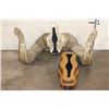 Image 9 : Massive Reproduction DESERT SHEEP Skull and Horns on a Wood Table Pedestal