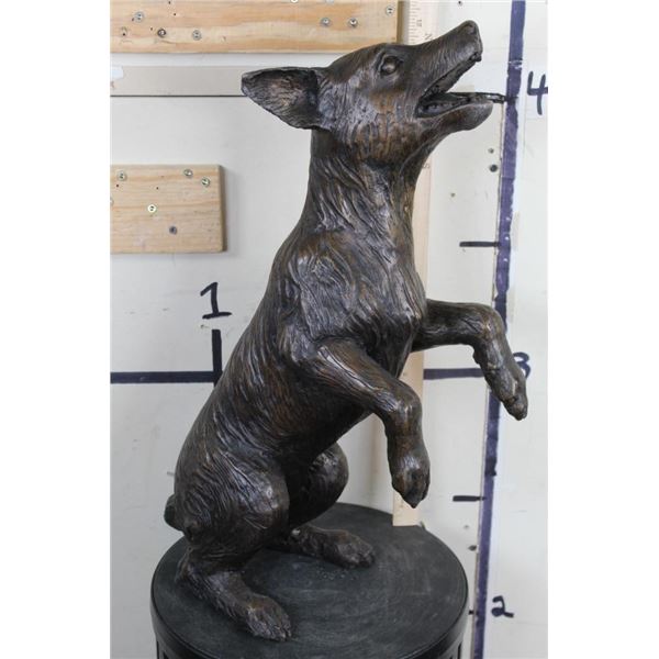 *BIG* BRONZE DOG Sculpture, Weight 12lbs