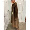 Image 3 : Beautiful Natural BEAVER Fur Coat