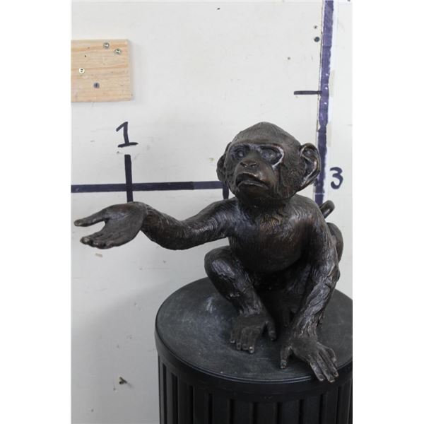 BIG BRONZE MONKEY Sculpture, Weight: 11lbs 12oz