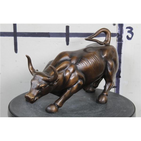 BRONZE "Wall Street" BULL Sculpture, Weight 3lbs