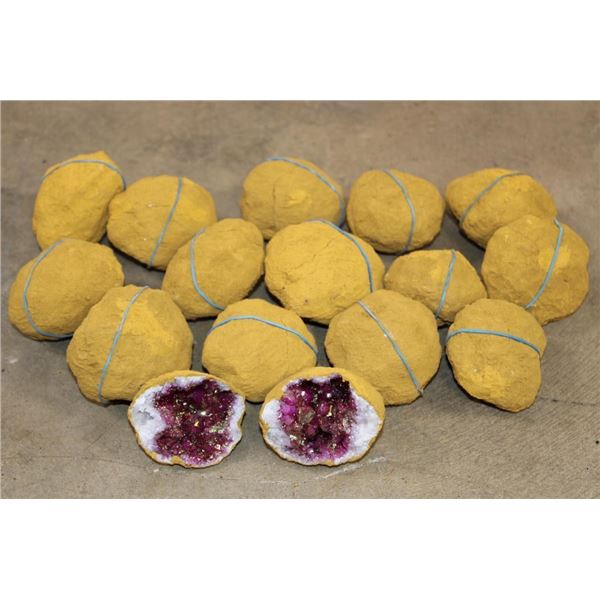 (15) Geodes Dyed Pink with Green Titanium Aura (ONE$)