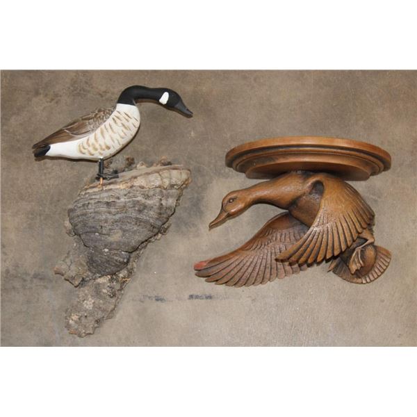 (1) Hand-carved and Painted Wooden GOOSE and (1) Hand-carved Wooden DUCK Shelf (ONE$)