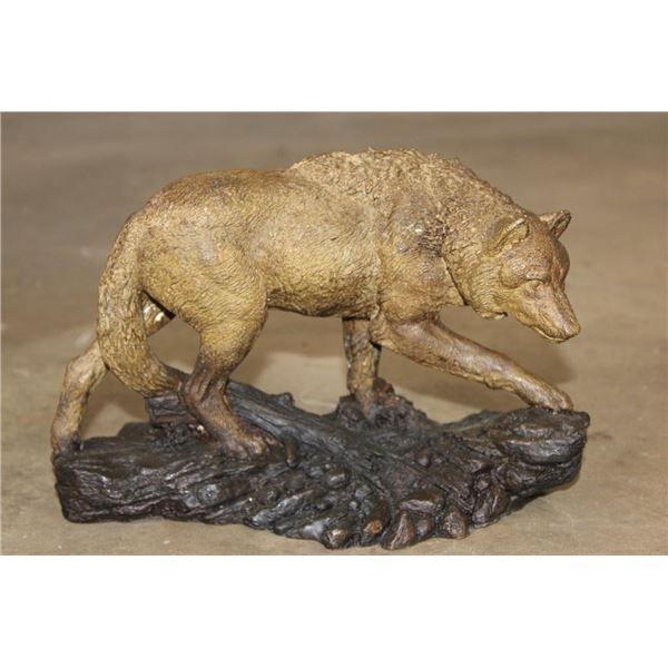 WOLF Bronze Sculpture, Weight 7 lbs