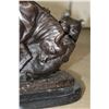 Image 10 : Bronze Fighting BULL AND BEAR Sculpture on a Marble Base, Weight 23 lbs