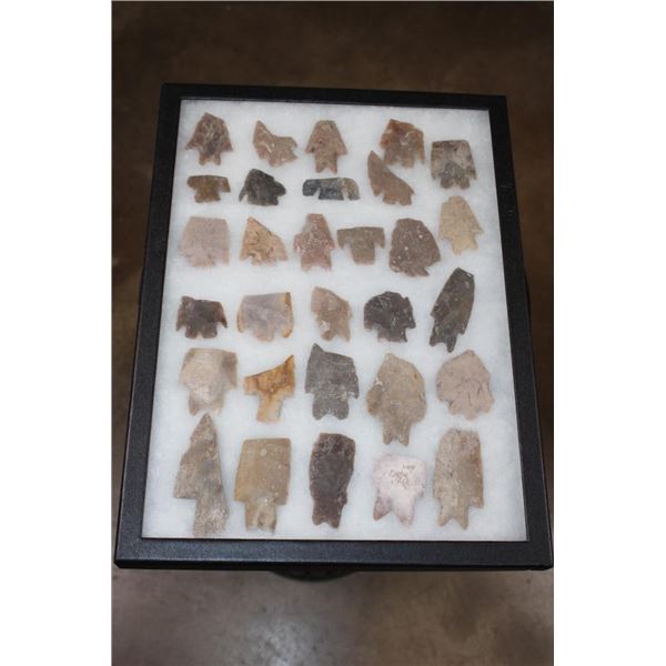 (30) South Texas Surface Finds Heartbreaker ARROWHEADS in a Display Case (ONE$)