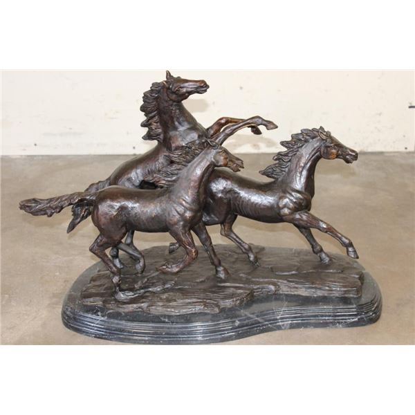 XXXL Wild HORSES Bronze on Sculpture on a Marble Base, Weight 84 lbs