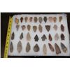 Image 2 : (34) Prehistoric Northeast Texas Flint Dart Point ARROWHEADS in a Display Case (ONE$)