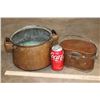 Image 2 : Antique Primitive Hammered COPPER Pot and A COPPER Container with a Lid (ONE$)