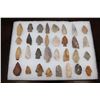 Image 3 : (32) Prehistoric Northeast Texas Flint Spear Point ARROWHEADS in a Display Case (ONE$)