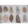 Image 5 : (32) Prehistoric Northeast Texas Flint Spear Point ARROWHEADS in a Display Case (ONE$)