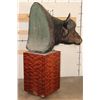 Image 10 : CAPE BUFFALO Pedestal Mount with Wheels