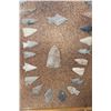 Image 6 : (49 Authentic Prehistoric South Texas Bandera Flint Arrowhead Spear Points in a Glass and Wood Frame