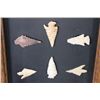 Image 3 : 17 Authentic Ancient Prehistoric Indian Flint Bird Point ARROWHEADS in a Glass and Wood Frame