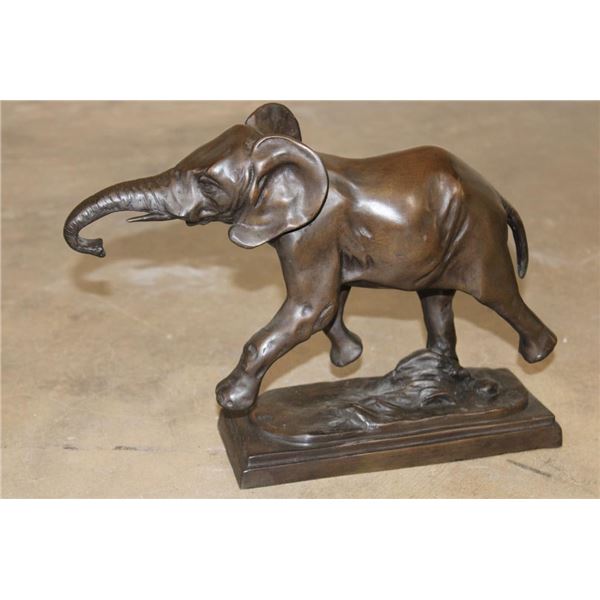 Running ELEPHANT Bronze Sculpture after and signed "Barye", Weight 7 lbs