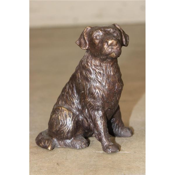 Small GOLDEN RETRIEVER Sitting Dog Bronze Sculpture, Weight 2 lbs