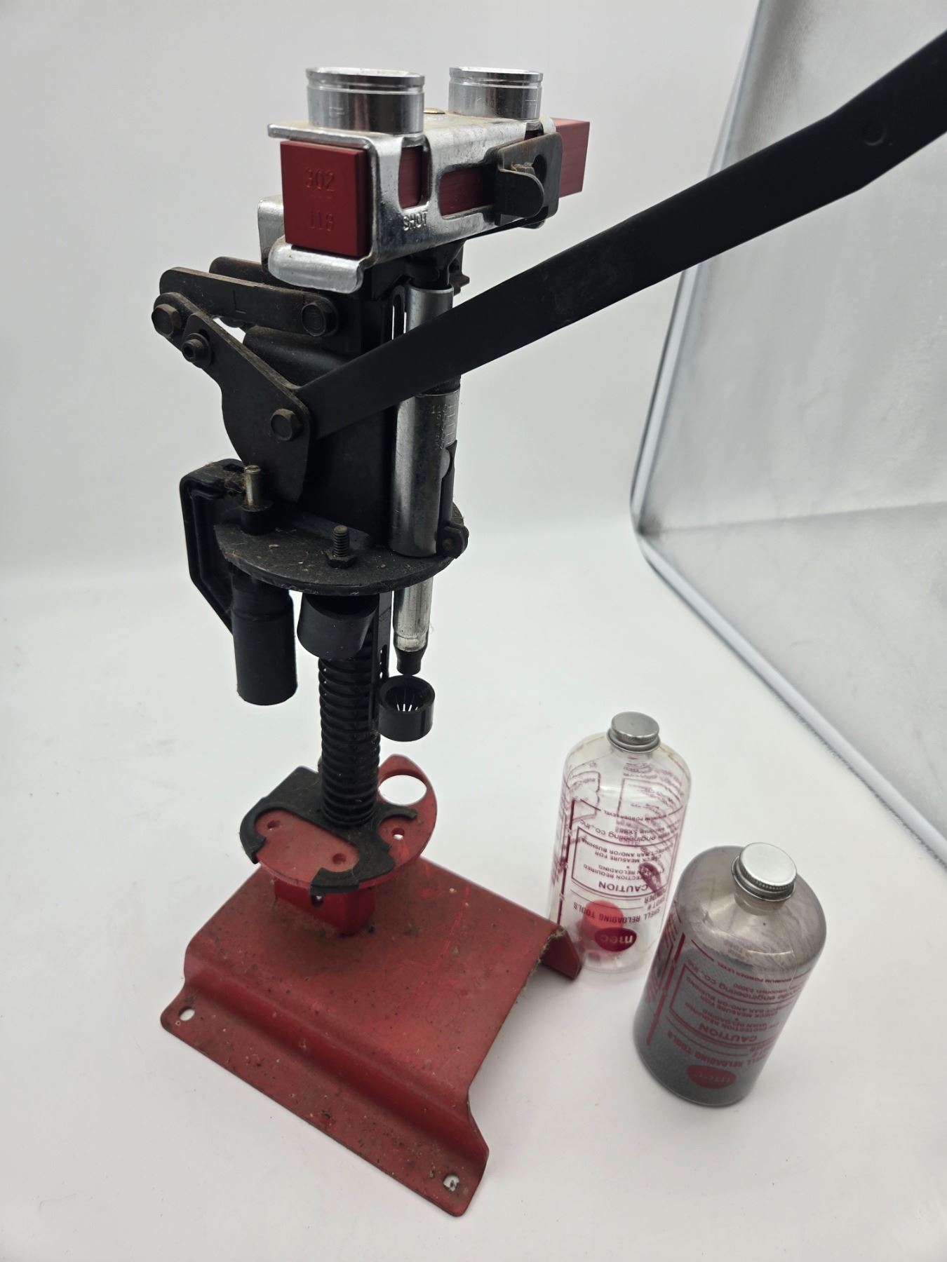 Mec shotshell reloading press