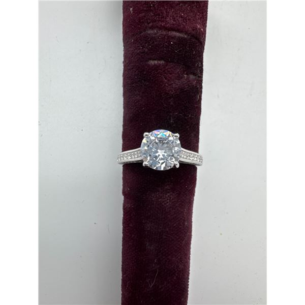 New Sterling silver ladies ring